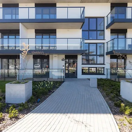Red Bridge Apartment Dziwnow