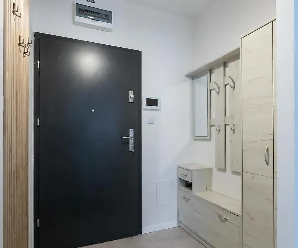 Red Bridge 아파트