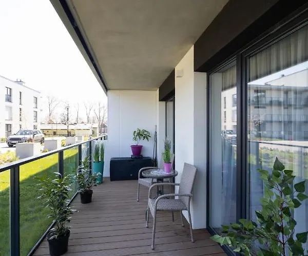 아파트 Red Bridge *