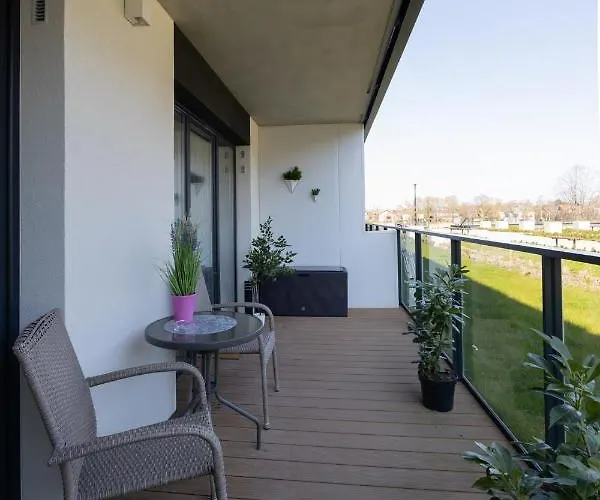 Red Bridge 아파트 *